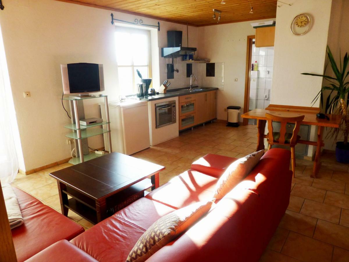 Ferienwohnung Boesch Taching am See ภายนอก รูปภาพ